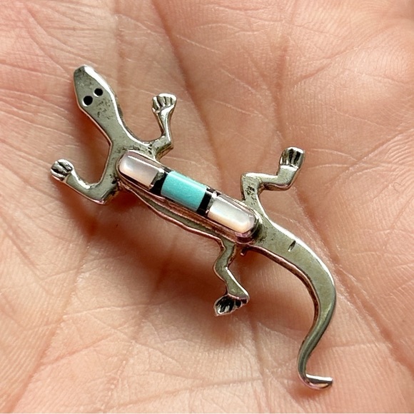 Signed Navajo Turquoise Onyx Pearl Inlay Sterling Silver Lizard Brooch Pin - Picture 3 of 9